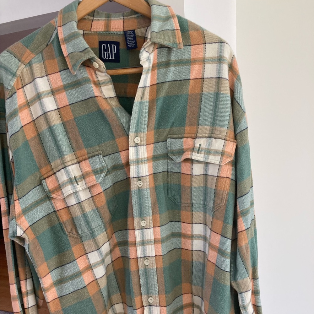 Flannel Gap - image 1